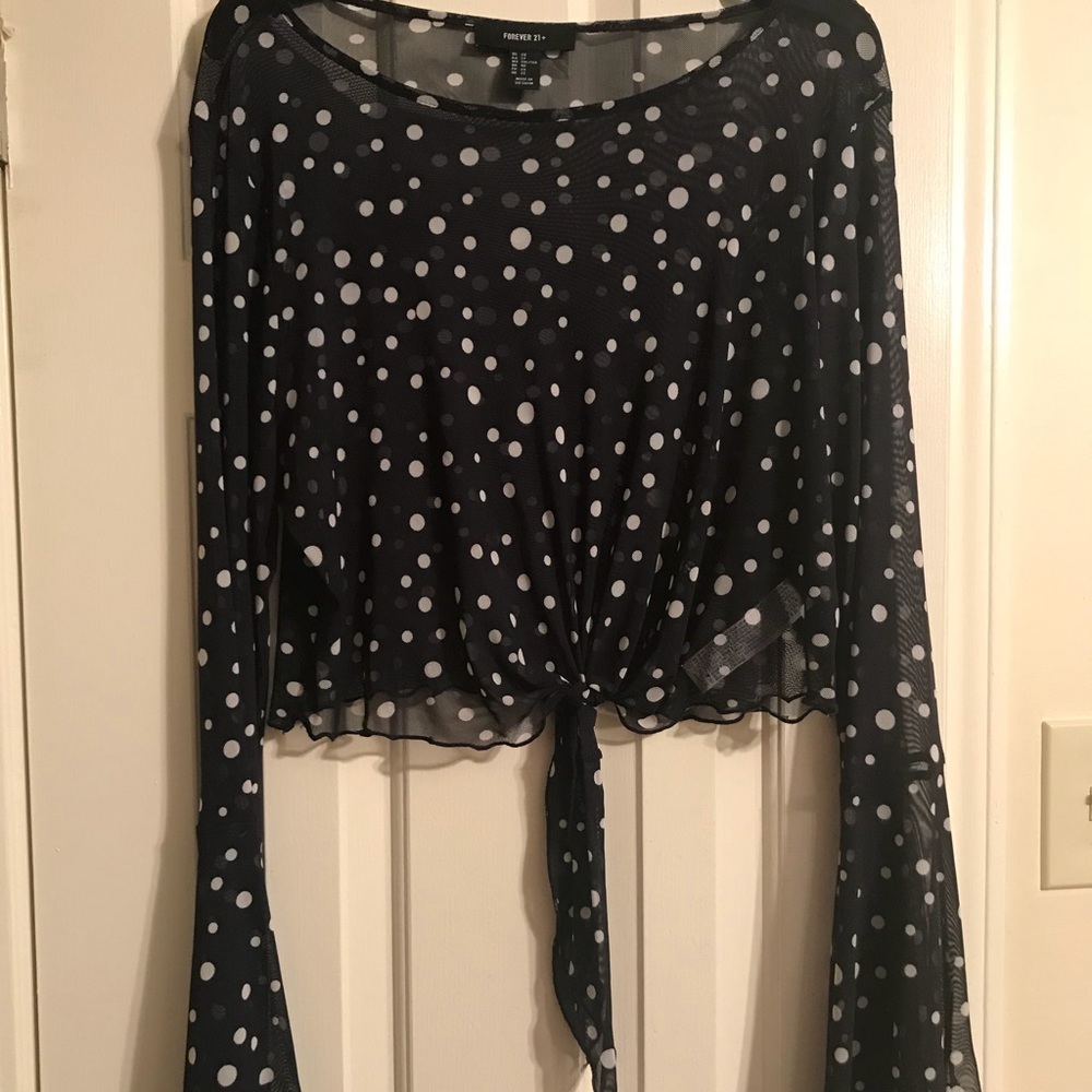 Cute sheer crop top!